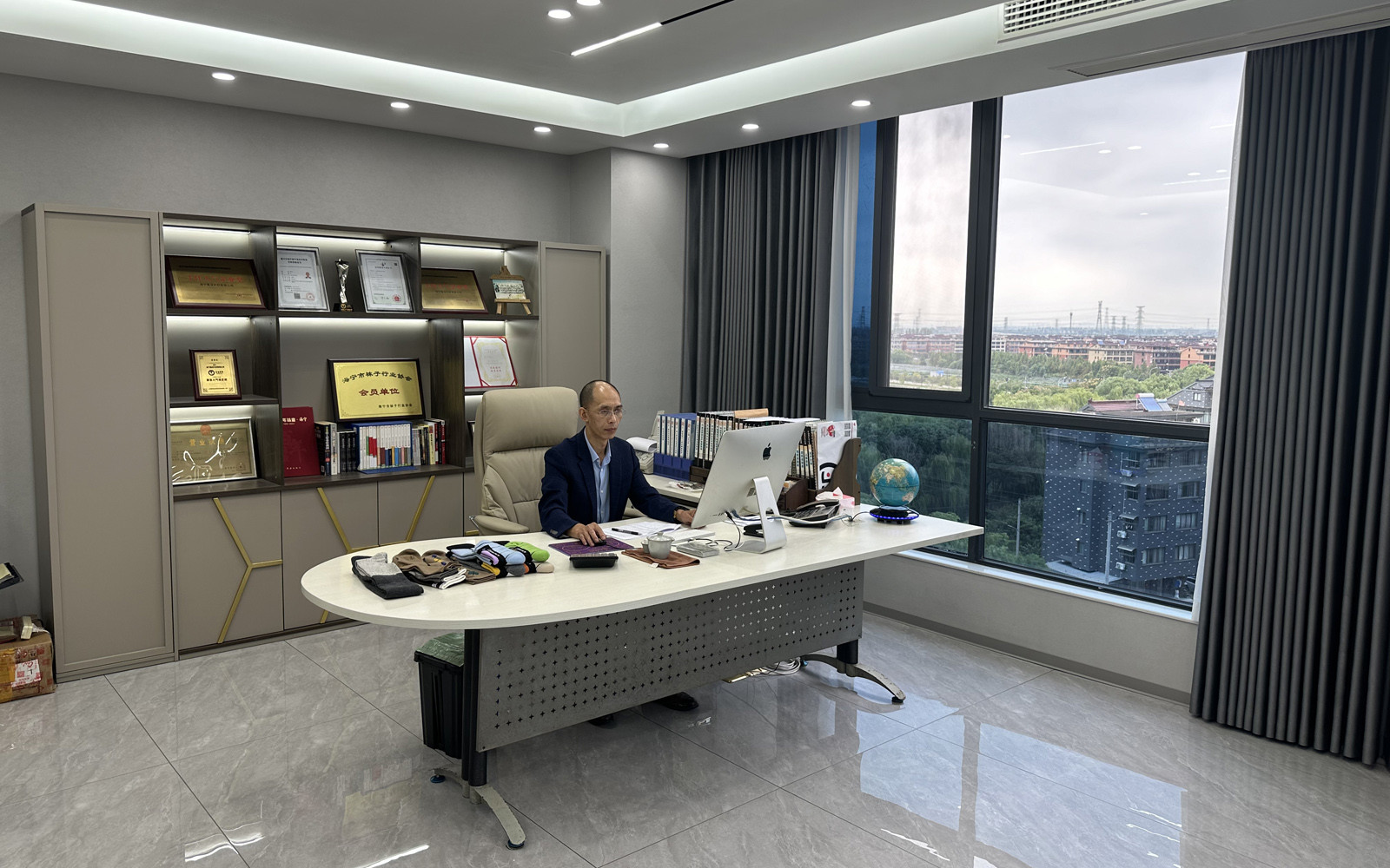 Китай Haining Longze Knitting Co., Ltd. Профиль компании