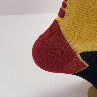 Дышащие быстрые сухие красочные носки для мужчин Custom Logo Regular Style Athletic Grip Socks