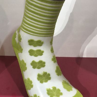 Пахта нейлон комфортные вязаные стеклянные носки для женщин Custom Logo OEM 35-40 женский размер