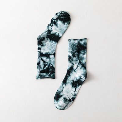 20 цветов Crew Oem Tie Dye Unisex носки Пахта Полиэстер Спандекс Спортивные носки Прямая поставка