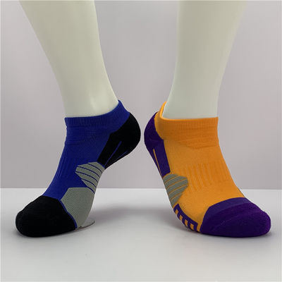 OEM Custom Combed Cotton Walking Sport Ankle Short Cut Трикотажные носки для мужчин 39-41